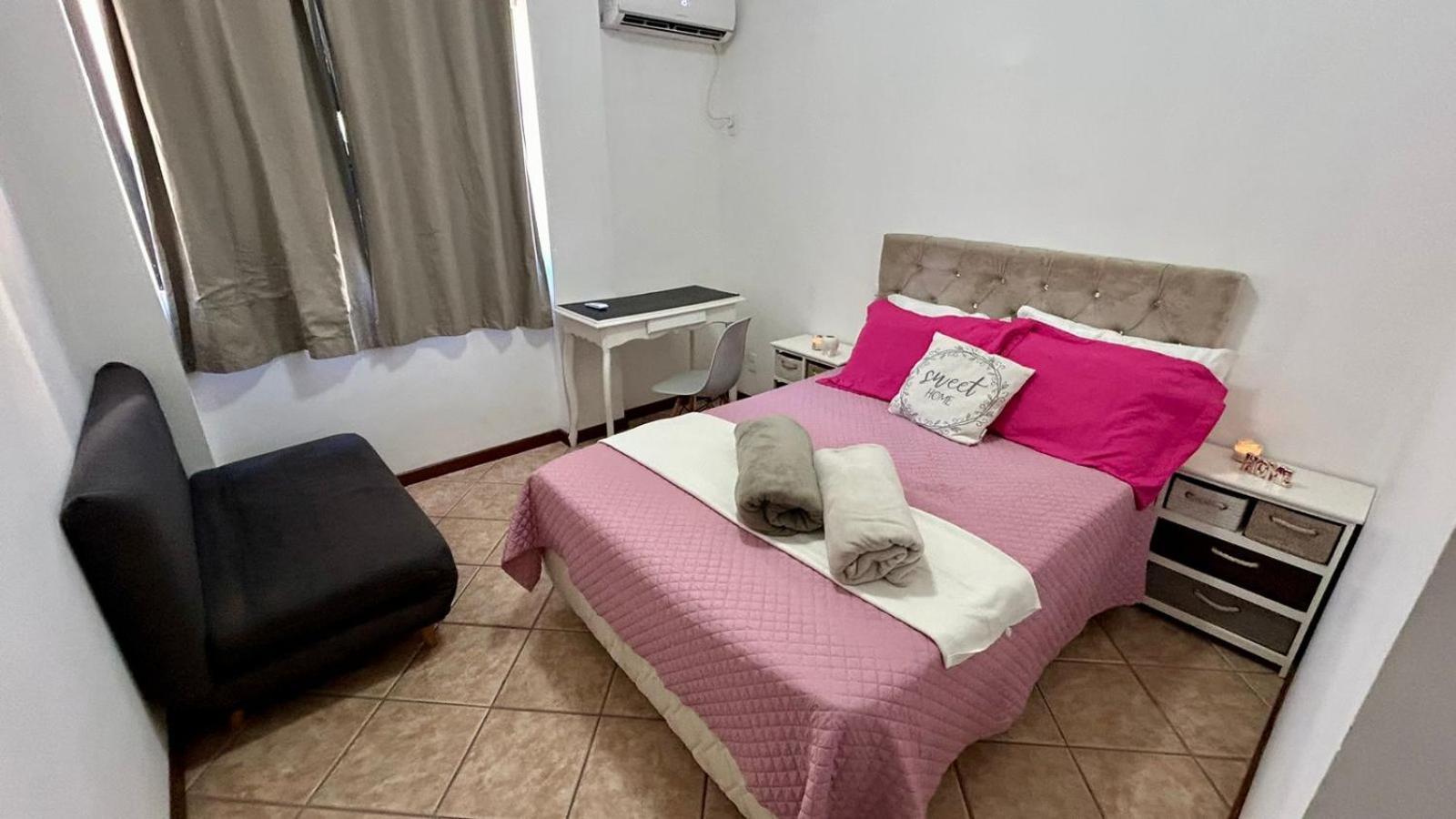 Bombas/ Bombinhas, A 50M Do Mar, Apartamento 2 Quartos, Com Churrasqueira Na Sacada, Ar E Wi-Fi 外观 照片